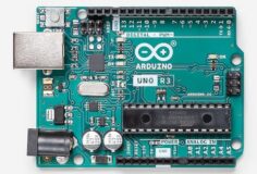 Placa Arduino Uno con sus componentes principales